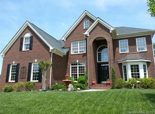 734 Fairway Point Dr, Tega Cay, SC 29708