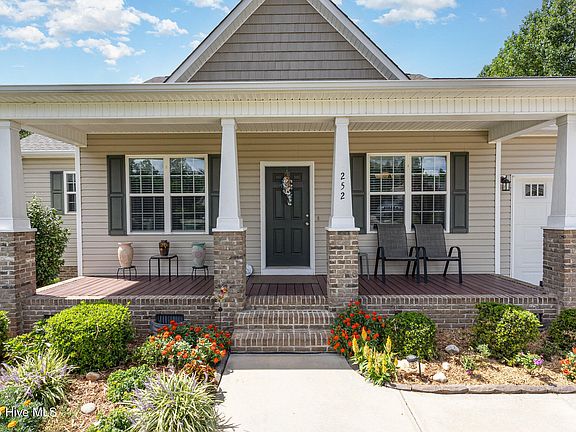 4th image of 252 Nugget Creek Drive