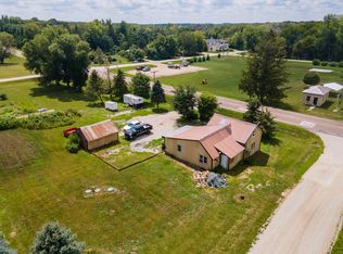 21019 601st St, Dodge Center, MN 55927