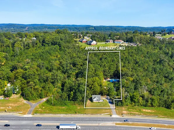 27 Templin Hills Ln, Ringgold, GA 30736