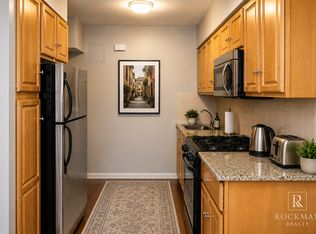 60-11 74th St #2, Middle Village, NY 11379