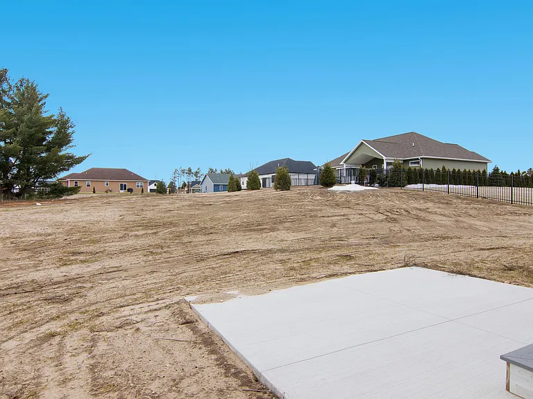 4499 Lamarche Cir — Photo 22