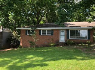 1307 Robin Rd, Eden, NC 27288