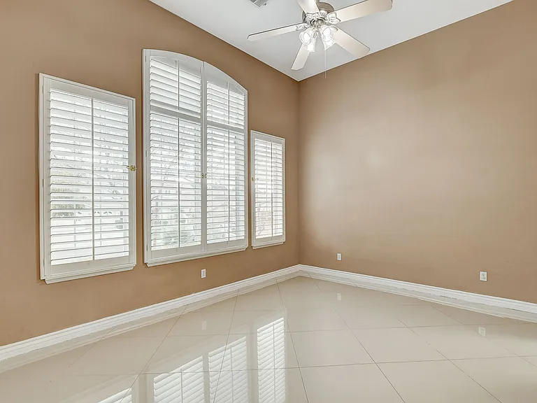 2504 Antique Blossom Ave — Photo 29