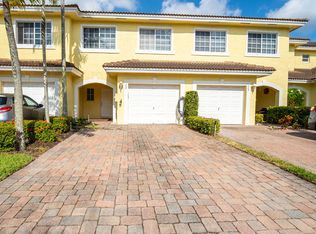 705 Imperial Lake Rd, West Palm Beach, FL 33413