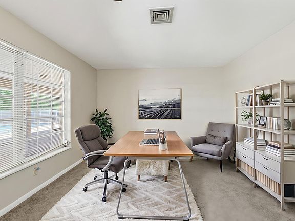 5th image of 232 Gleneagles Drive