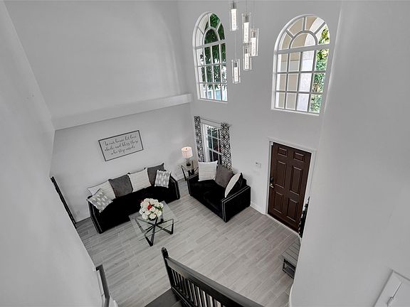 5th image of 3872 Jasmine Lane
