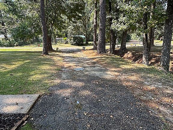 3rd image of 8601 Cedar Wood Dr E
