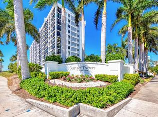 11 Sunset Dr APT 102, Sarasota, FL 34236