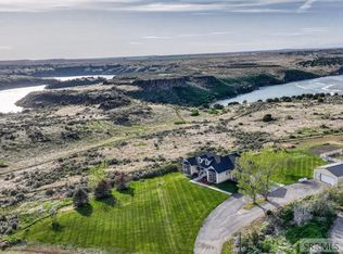 3352 Eagle Rock Rd, American Falls, ID 83211