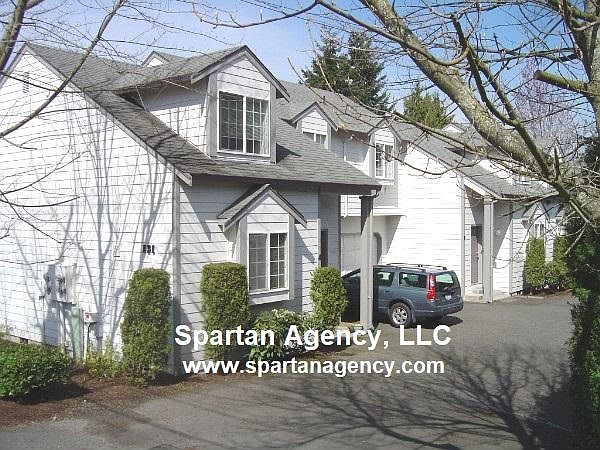 1st image of 131 23rd Ave SE APT C
