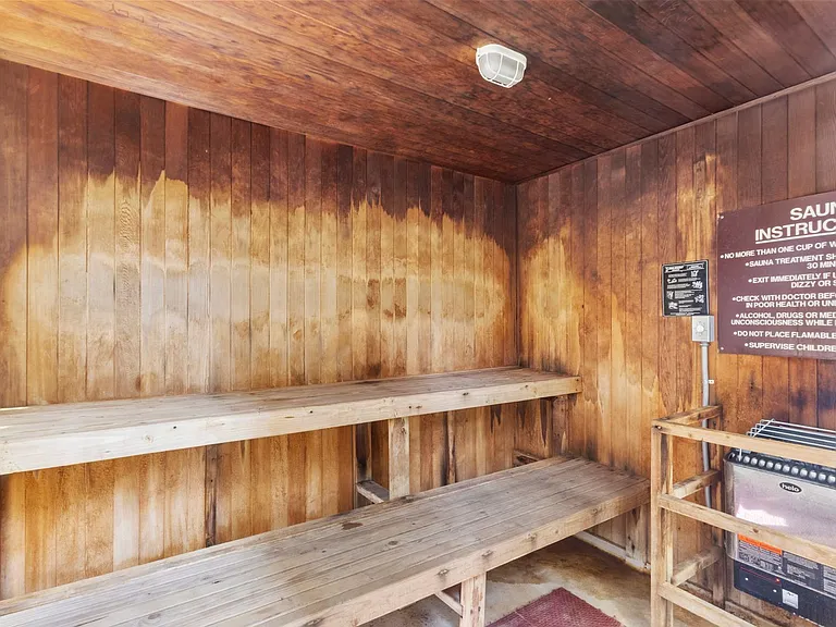 430 Lewers St #25E — Photo 16