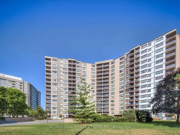 451 The West Mall #1502, Toronto, ON M9C 1G1