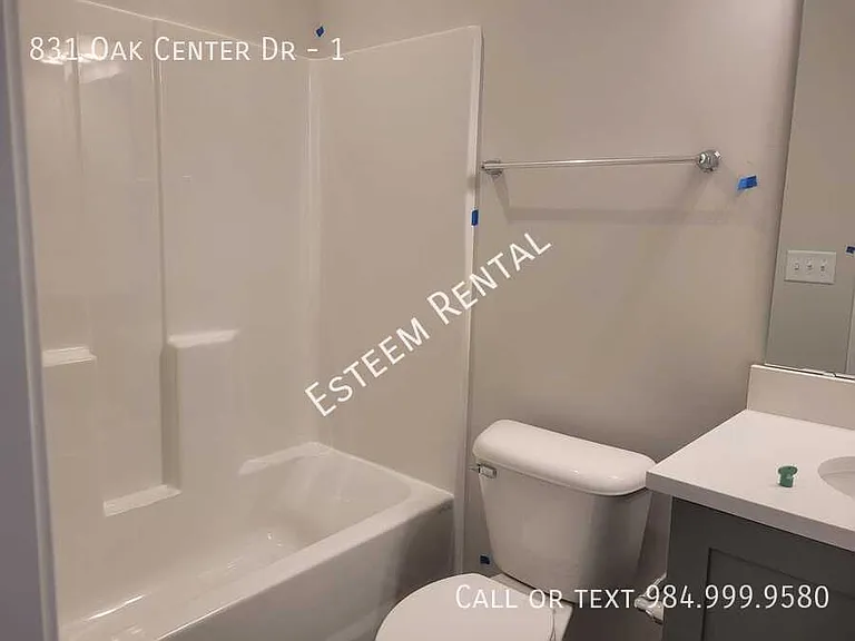 831 Oak Center Dr #1 — Photo 17