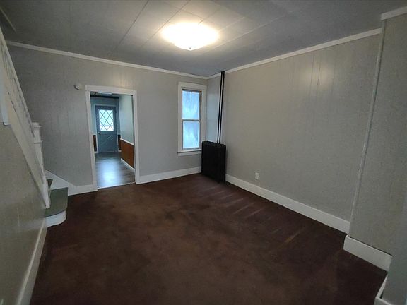 5th image of 4 N Marshall St