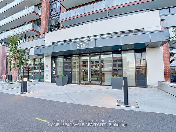 2nd image of 2550 Simcoe St N #2115