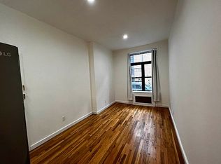 232 E 82nd St #1, New York, NY 10028