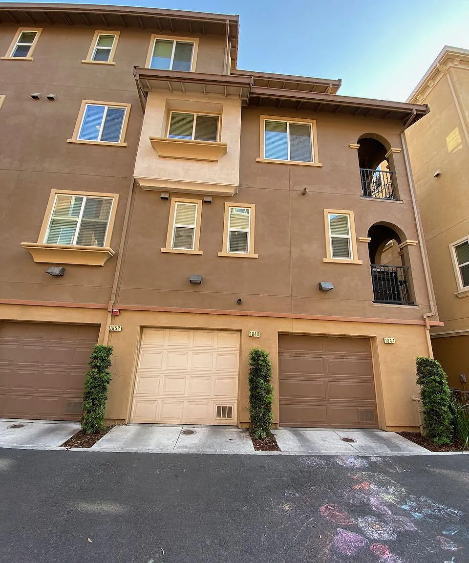 3 bed, 1512 sqft, $4,500 — Photo 4