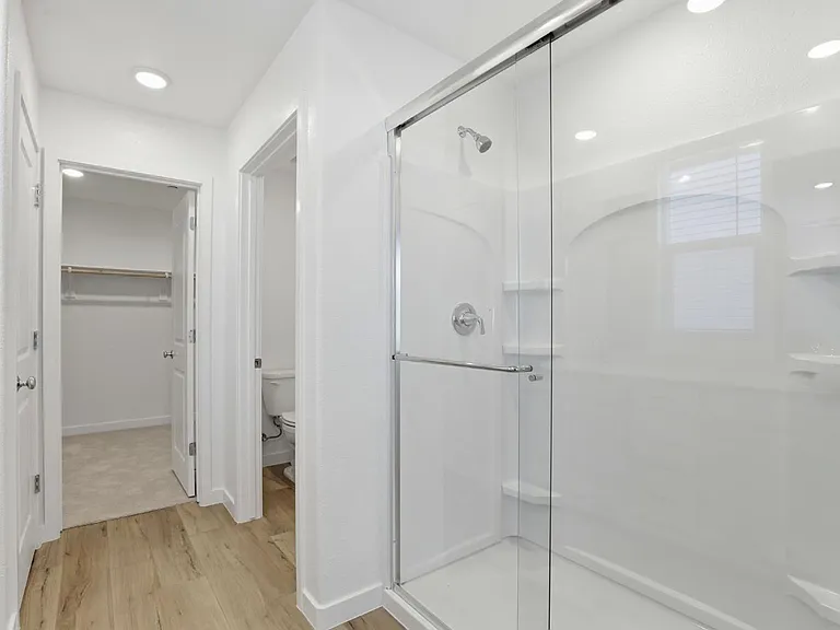 1203 Leonhardt Loop — Photo 9