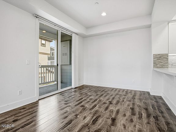 4th image of 3265 Lavender Ln Unit 2505