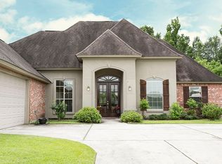 2674 Pine Thicket Ave, Zachary, LA 70791