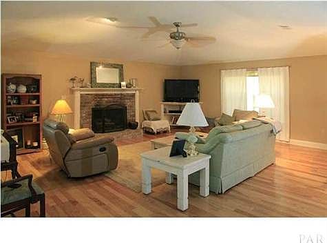 Side view of Living room from kitchen