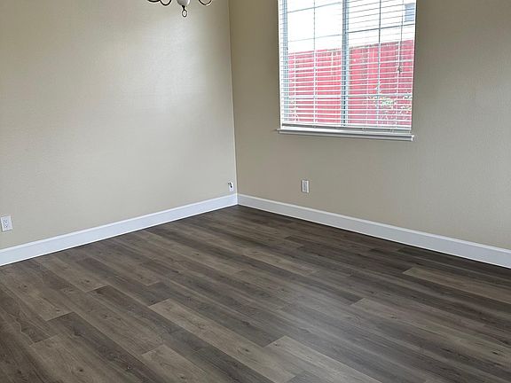 4th image of 3249 Capriana Cir