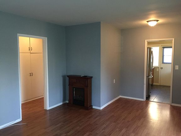 5th image of 27 Eldorado St APT A