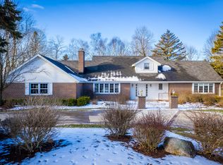 801 Hales Trl, Port Washington, WI 53074