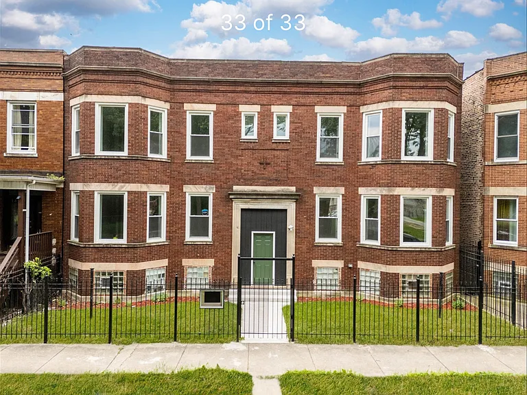 1421 E 69th Pl #1A — Photo 19