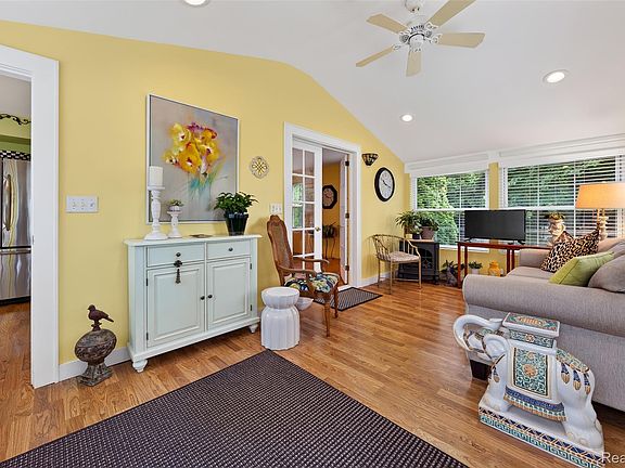 4th image of 3841 Covert Rd