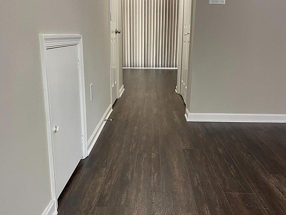 2nd image of 204 Farrell Ln