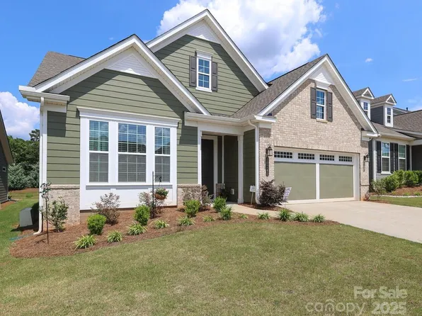 10240 Superb Ln, Charlotte, NC 28215