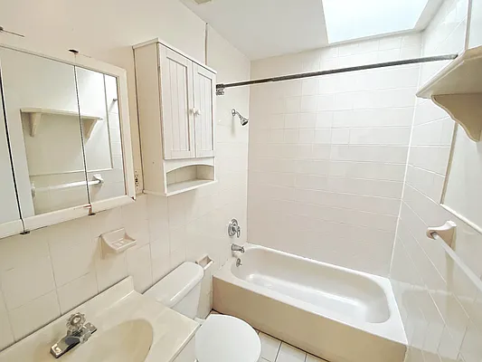 Rented by Corcoran | media 16