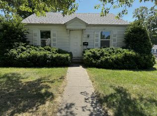 4704 N Edgebrook Dr, Peoria, IL