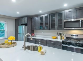 467 Valley St APT 2B, Maplewood, NJ 07040