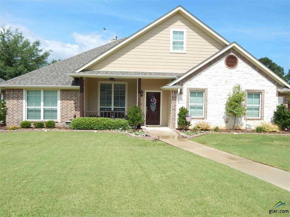1st image of 2042 Old Oak Dr