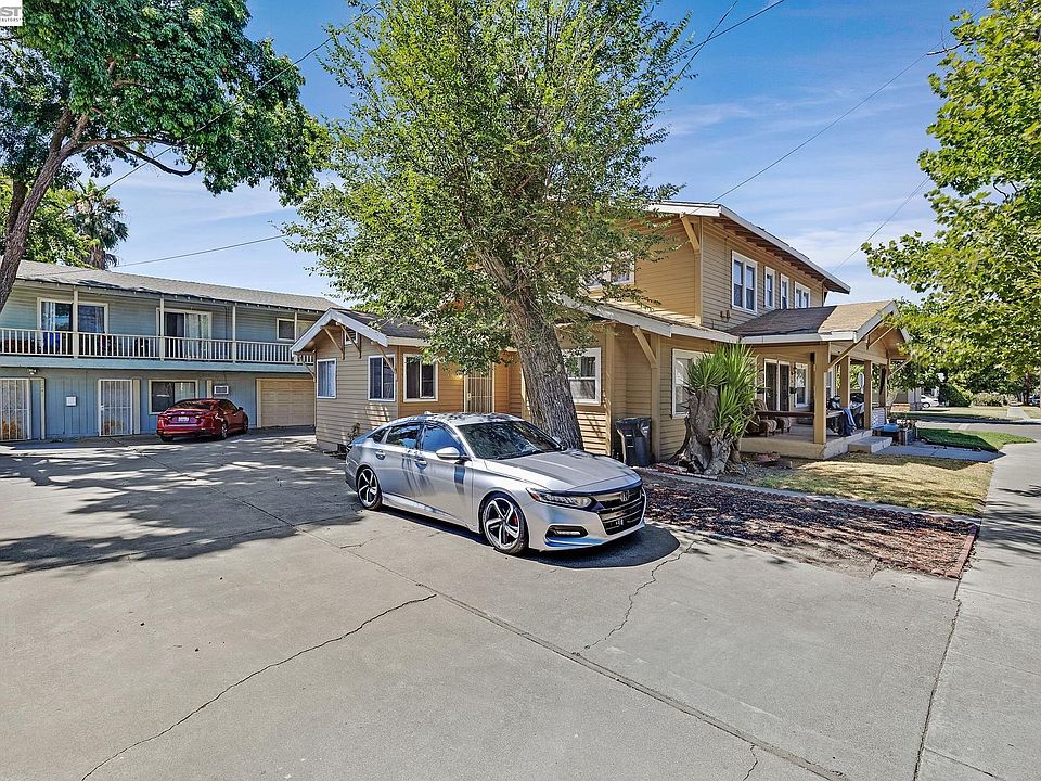 2nd image of 1241 Parker Ave