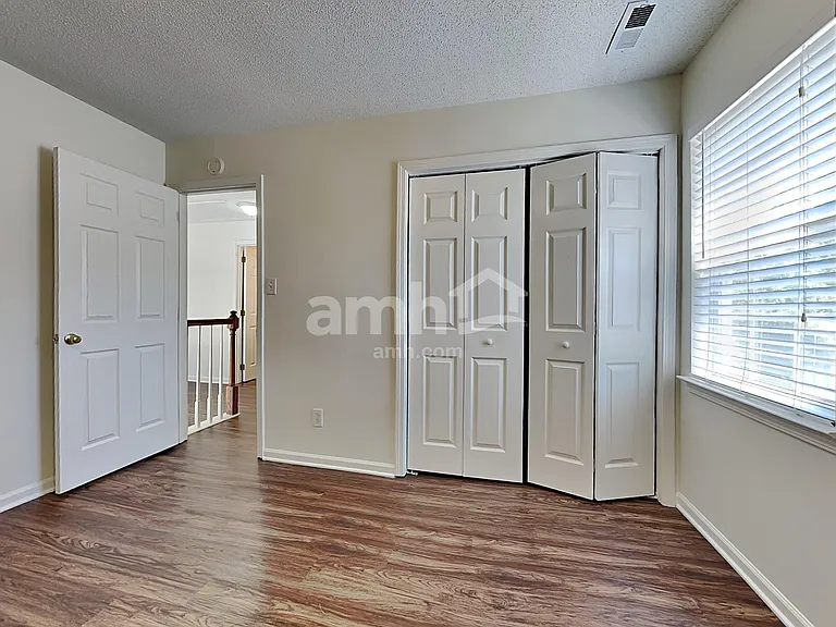 214 Long Creek Pkwy — Photo 15