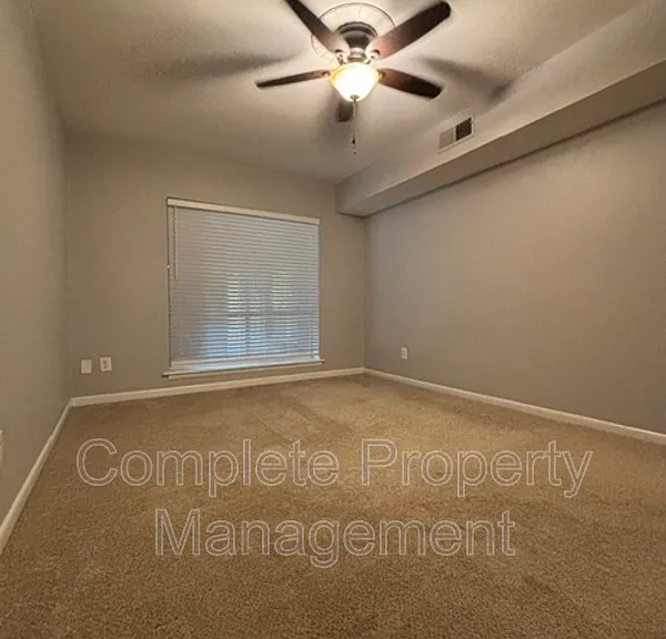 55 Hanover Cir S #206 — Photo 14
