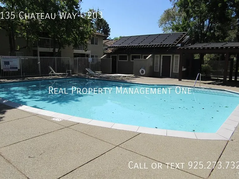 3135 Chateau Way #203 — Photo 18