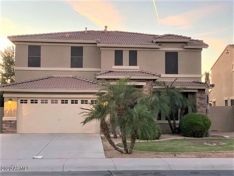 1st image of 2900 S Miller Dr