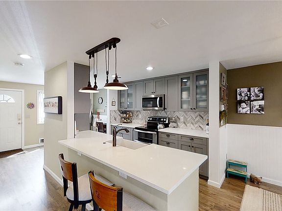 3rd image of 24833 145th Ln SE