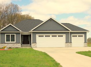 10694 Chicory Trl, Mattawan, MI 49071