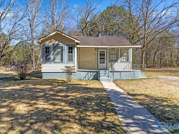 698 Mountainview Rd NE, Hartselle, AL 35640
