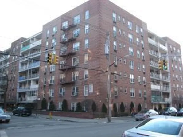 2626 Homecrest Avenue image 1 of 5