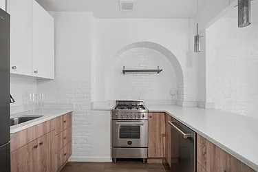 Rented by Urban Real Estate Property Group Inc