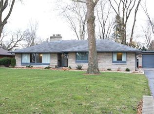 1520 Ridge Rd, Munster, IN 46321