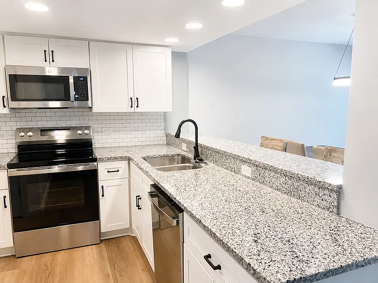 70 Paddleboat Ln — Photo 8