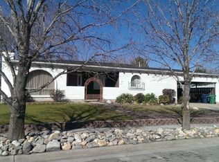 8658 S Vaquero Dr, Sandy, UT 84094